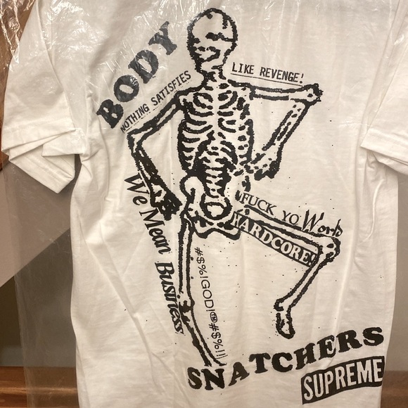 NEW- "SUPREME" (Design:Body Snatcher) -UNISEX-Mens/Woman's ;  Size: Small - Picture 4 of 4